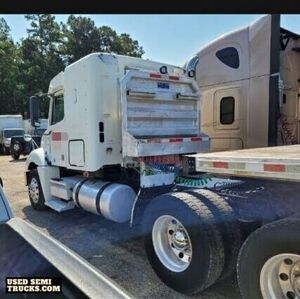 Freightliner Columbia Sleeper Truck in Mississippi