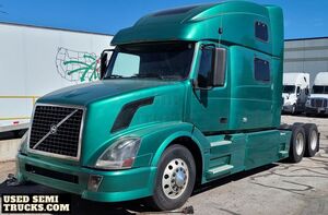 (2) Ready to Work 2006 Volvo VNL 780 Sleeper Cab Semi Truck D12 AT.