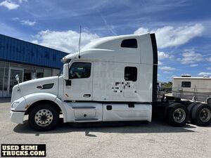 Peterbilt 579 Sleeper Truck in Florida