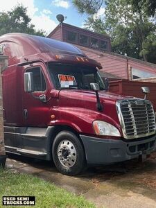 2014 Freightliner Cascadia  125 Sleeper Truck in Texas
