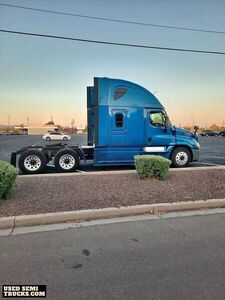 2017 Freightliner Cascadia Sleeper Truck in Arizona