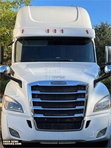 2018 Freightliner Cascadia  125 Sleeper Truck in North Carolina
