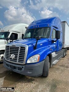 2017 Freightliner Cascadia Sleeper Truck in Texas
