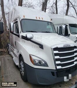 2021 Freightliner Cascadia  126 Sleeper Truck in Illinois