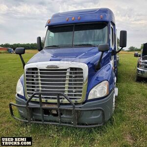2016 Freightliner Sleeper Truck in Missouri