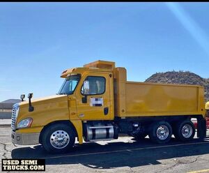Freightliner Cascadia Dump Truck in Arizona
