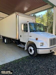 Fully Equipped 1995 Freightliner FL60 / Mobile Hose Repair Truck Condition.