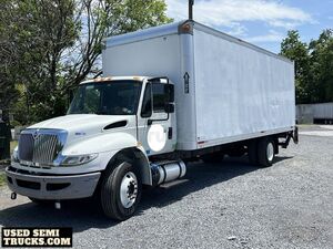 2015 International 4300 Box Truck | Transport Delivery Vehicle.