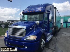 Well-Maintained 2008 Freightliner Columbia 120 Hi-Rise Sleeper Semi-Truck.