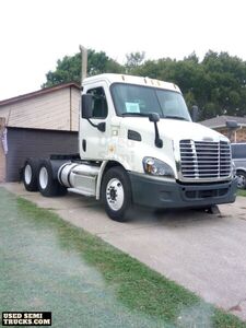 2014 Freightliner Cascadia  113 Day Cab Truck in Oklahoma