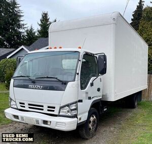 Isuzu Box Truck in Washington