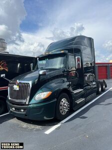 2018 International Sleeper Truck in Florida