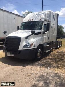 2018 Freightliner Cascadia  126 Sleeper Truck in Texas