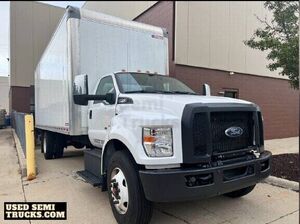 2021 Box Truck in Michigan